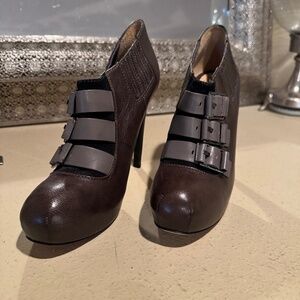 L.A.M.B. Gwen Stefani Y2K Leather Platform Heels – New